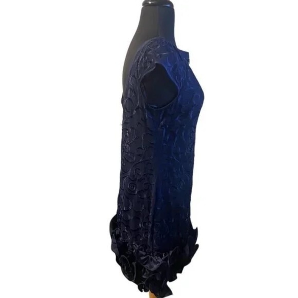Floral Lace Ruffled Hem Sheath Blue Lace Sheath Dress by Jessica Simpson, Size 6 - Picture 3 of 6